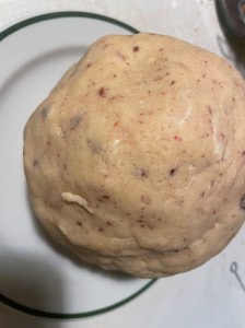 Mürbeteig mit Erdbeerstücken