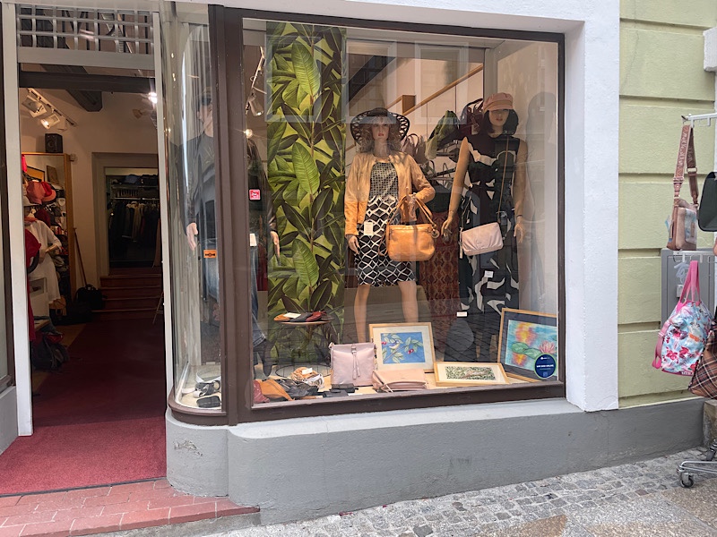 Erfahrungen sammeln und wachsen – mein Jahresrückblick 2022,
Kunst im Schaufenster Meißen